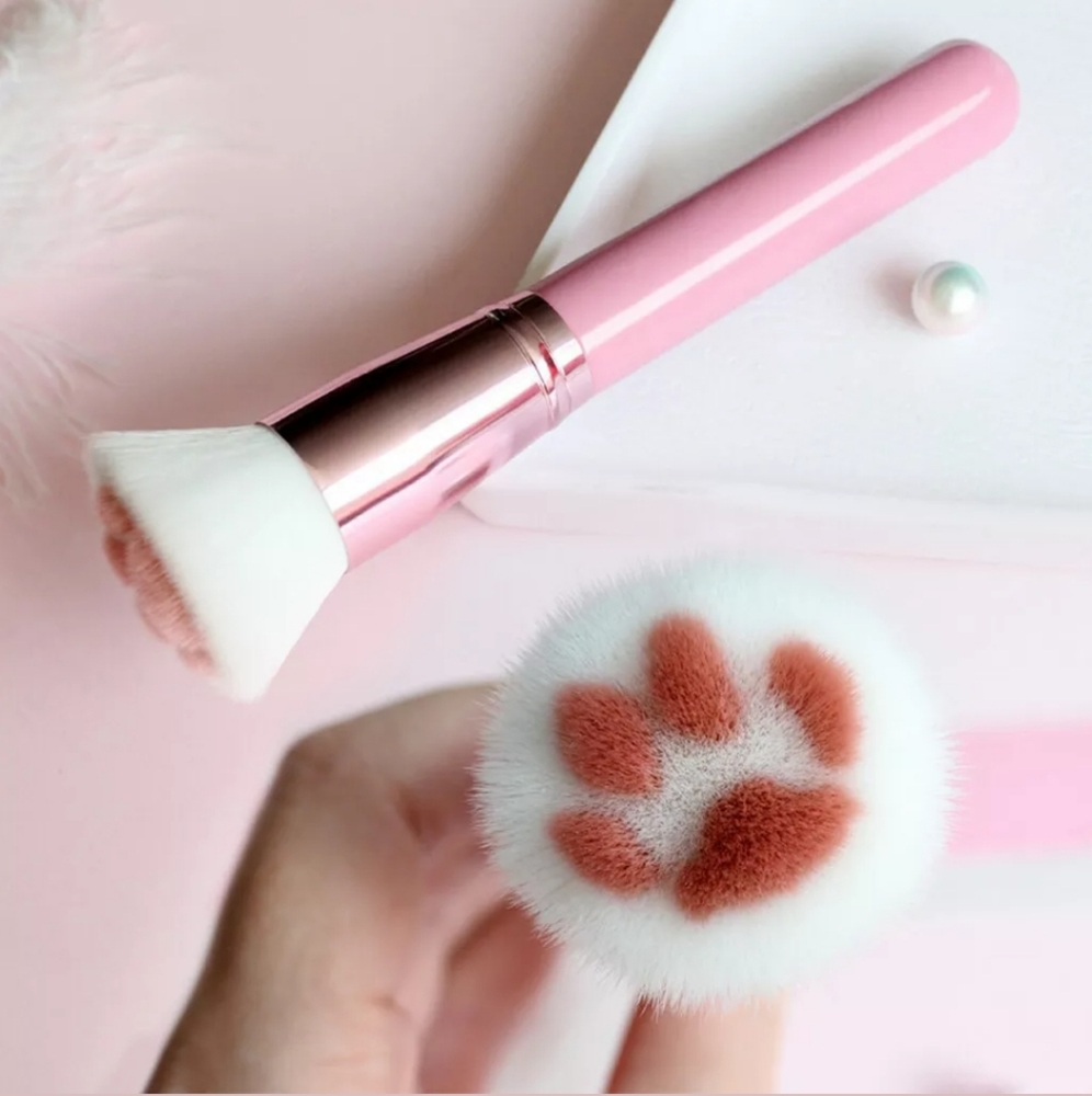 KITTY PAW MAKEUP BRUSH